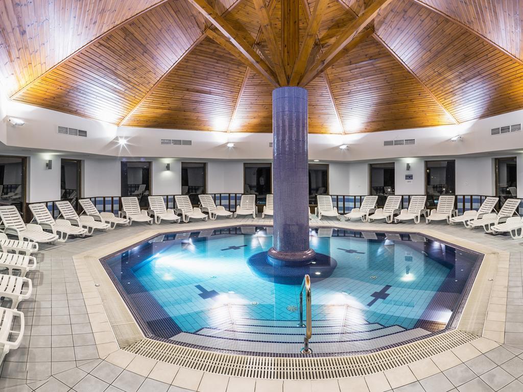 Parád Erzsebet Park Hotel מראה חיצוני תמונה